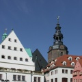 St. Andreas-Kirche und Rathaus (Foto Sauerzapfe)