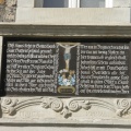 Inschrift über dem Portal der alten Bergschule (Foto Sauerzapfe)