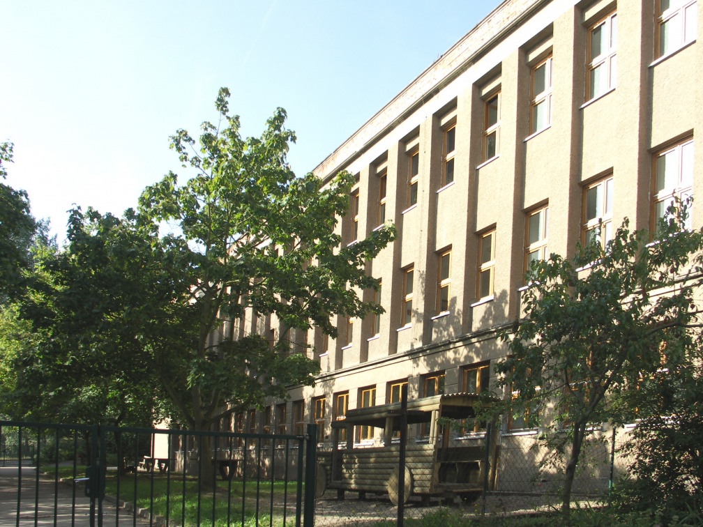 Gebäude der Levana-Schule - ehemalige BBS (Foto Sauerzapfe)