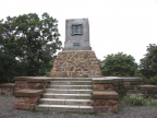 Denkmal zur Erinnerung an die erste deutsche Dampfmaschine bei Hettstedt (Foto Sauerzapfe)