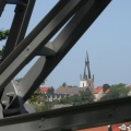 St. Annenkirche und Denkmal Seilscheibe.jpg