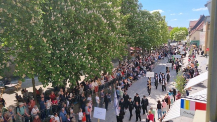 Bild 07 Abordnungen anderer Vereine